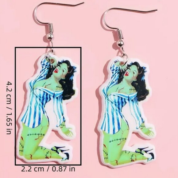 1950's Frankenstein Pinup Girl Dangle Earrings - Picture 3 of 3